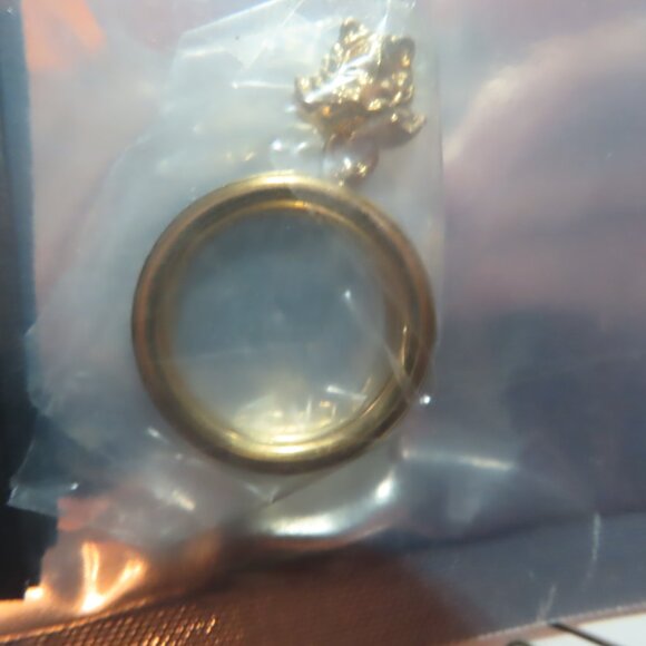 NEW Versace Gold Ring Iconic Medusa Dangling Pendant IN BOX Org Paperwork - Picture 2 of 5